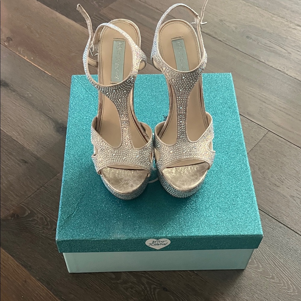 Betsey Johnson Glittering Silver Heels